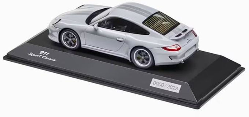 Porsche 911 Sport Classic (997) 1:43 resmi