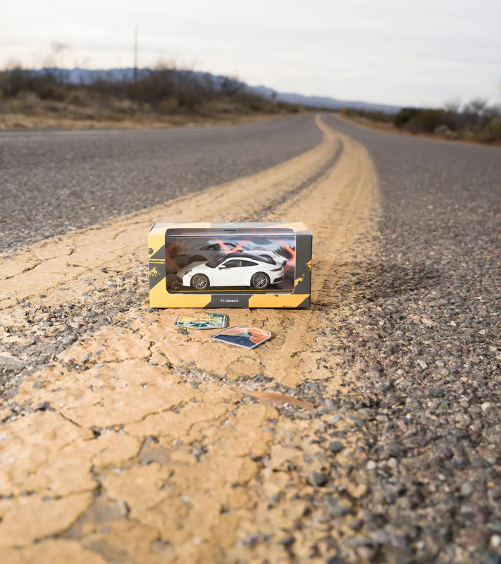 Porsche 911 Carrera S (992) 1:43 resmi