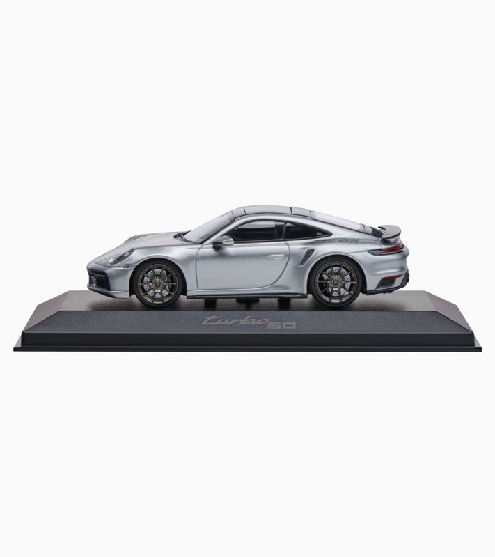 Porsche 911 Turbo 50 years (992) 1:43 resmi