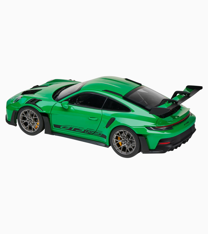 Porsche 911 GT3 RS (992) 1:18 resmi