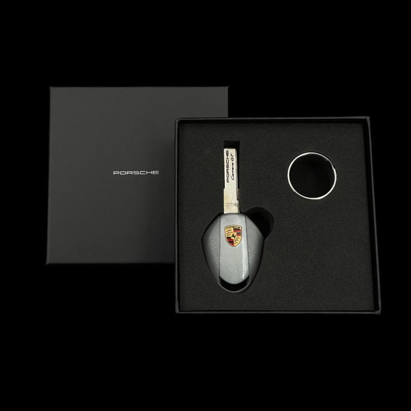 25 CARRERA GT ANAHTARLIK resmi