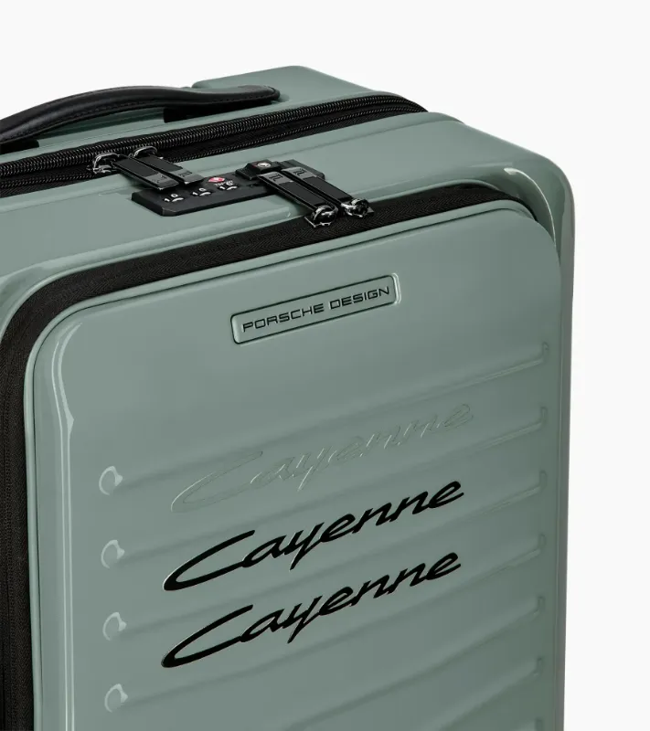 Roadster Hardcase business trolley S – Porsche Cayenne Electric Lifestyle resmi