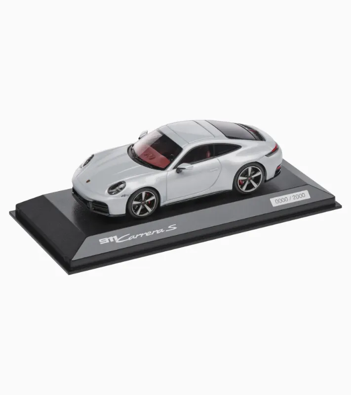 911 Carrera S 992.2 1:43 M-0