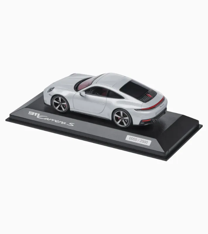 911 Carrera S 992.2 1:43 M-2