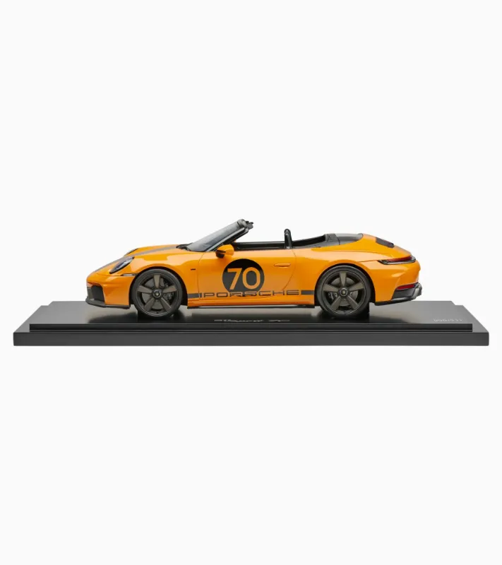 911 Spirit 70 1:18 signal-1