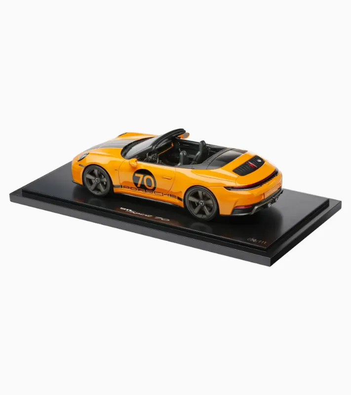 911 Spirit 70 1:18 signal-2