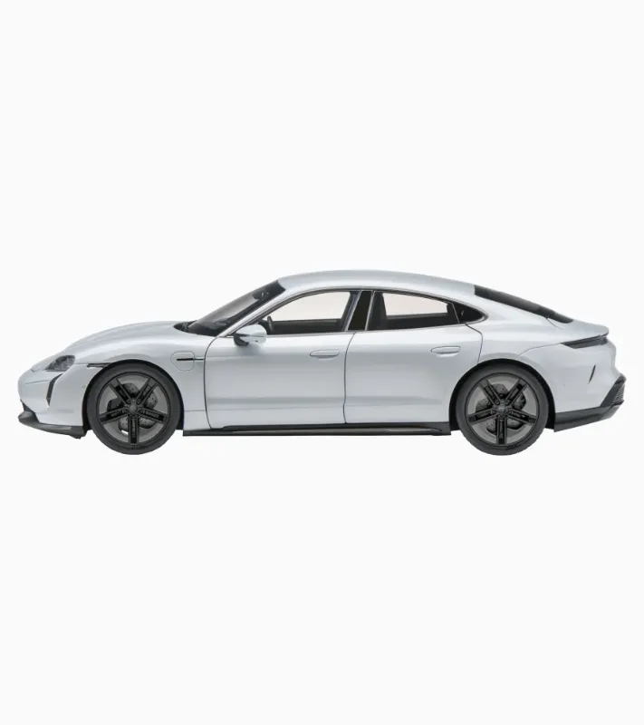 Taycan Turbo S J1.2 1:18 I-2