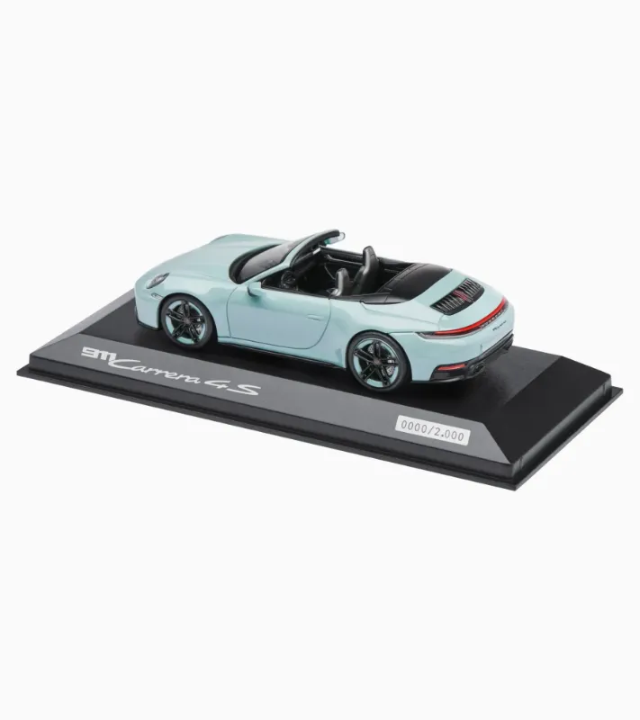 911 C 4S Cabrio 992.2 1:43 Model Araba-2