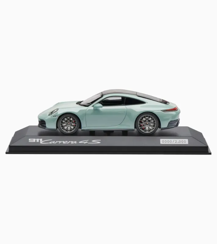 911 C 4S Coupe 992.2 1:43  Model Araba-1