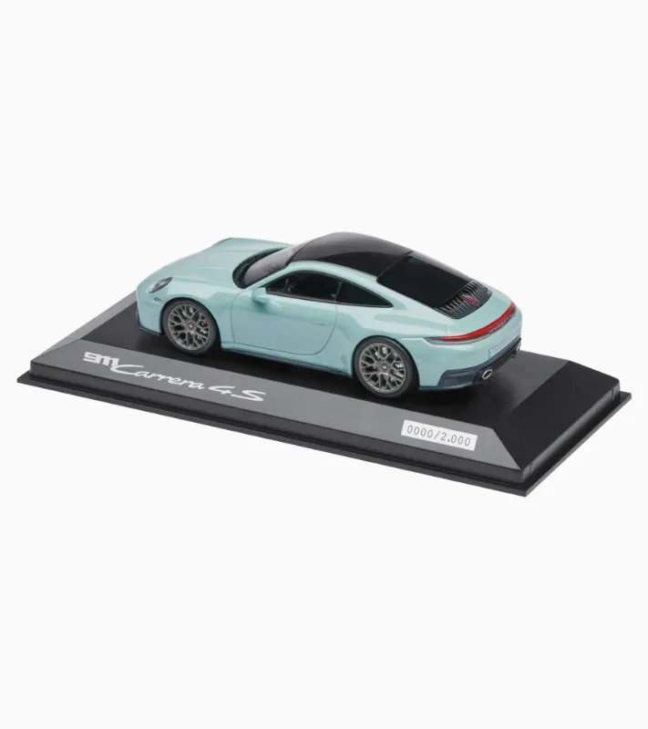 911 C 4S Coupe 992.2 1:43  Model Araba-2